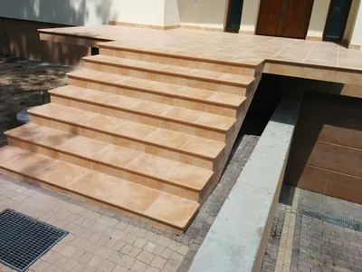 Glawer Jarosław Wawer .Usługi glazurnicze remonty i wykończenia